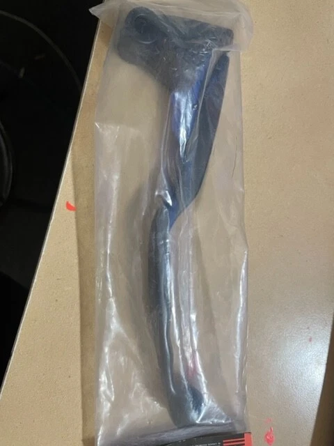 BikeMaster Clutch Lever Black #1789-B Kawasaki Ninja 600R/GPz 750/GPz 1100 - Image 1 of 3