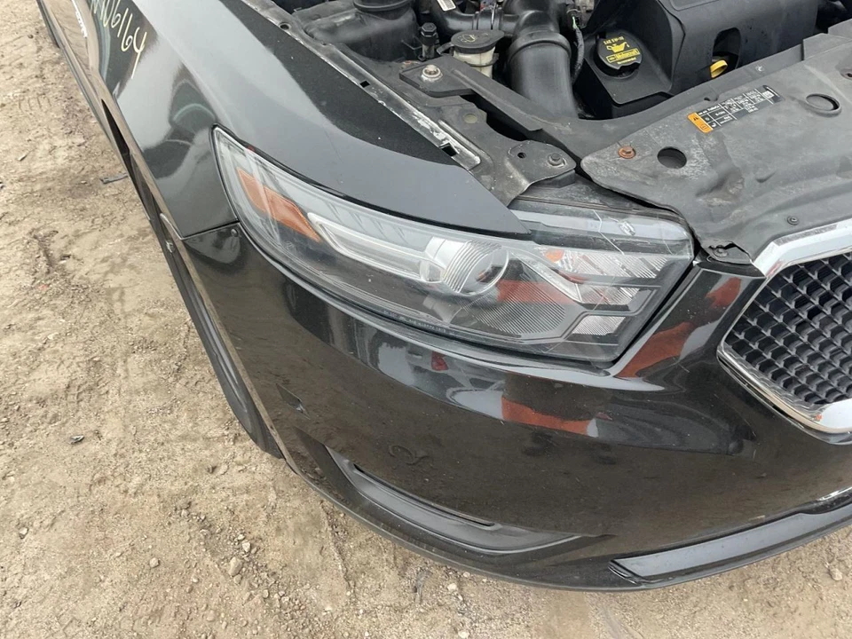 Passenger Headlight SHO Xenon HID US Market Fits 13-19 TAURUS 2155529 - Image 1 of 1