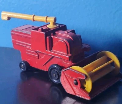 Matchbox #65 Claas Combine Harvester - Image 1 of 2