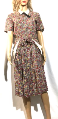 Vestido Hecho a Mano Estampado Vintage Años 40 Principios Años 50 Cuello Blanco y Bolsillos Cintura Corbata Foto 1 de 4