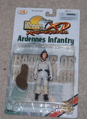 ULTIMATE SOLDIER BATTLE OF THE BULGE ARDENNES TANKER WINTER UNIFORM 1:18 MIP Cover