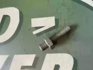Land Rover Defender Wheel Bolt for Ring Type Bonnet Spare Wheel Carrier BTR549 - Picture 1 of 1