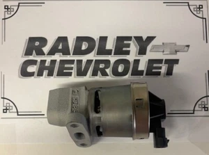 NEW GM OEM EGR VALVE- GENERAL MOTORS GMC 12633889 - Picture 1 of 1