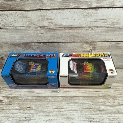 (2) Revell Collection NASCAR 1:64 #5 Terry Labonte Kellogg’s w/ Display - Image 1 of 4