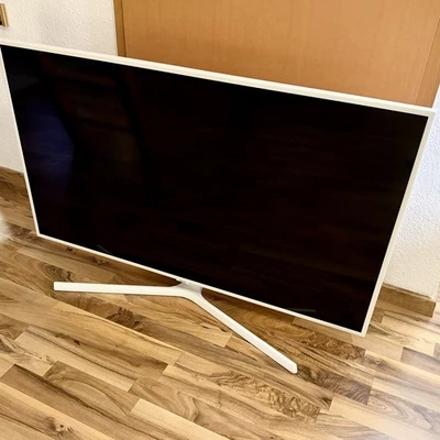 TOP - Samsung UE50RU7419U 50 Zoll 4K UHD Smart-TV - Weiß - Wie NEU! - Bild 1 von 4