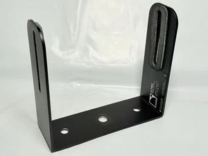 L-Acoustics ETR5 Adjustable U-bracket: 5XT - No Mounting Bolts For Speaker - Picture 1 of 3