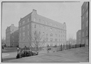 Foto: Midland Gardens, Bronxville, Nueva York. Grupo Sur, vista general - Imagen 1 de 1