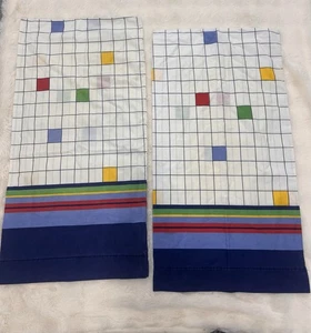 Two Cannon Pillowcase  Grid Graph Postmodern Memphis Stranger Things 80s Vintage - Picture 1 of 6
