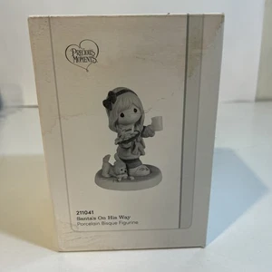 Precious Moments Santa's On his Way Girl with Milk and Cookies  IOB 211014 - Picture 1 of 8