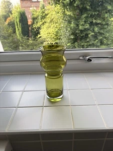 Riihimaki Tulppaani (Tulip) 1513 Vase Vintage Olive Green And Clear Glass - Picture 1 of 3
