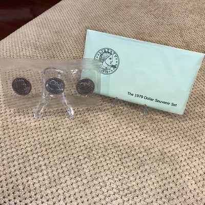 1979 Susan B. Anthony Dollar $1 Coin Souvenir Set - 3 Coins P,D,S in MINT CELLO - Image 1 of 4
