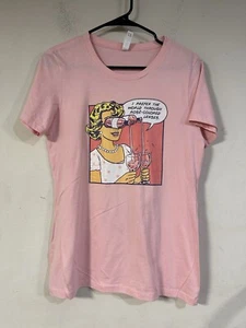 Camiseta Next Level Apparel Manga Corta Rosa Cuello Redondo Gráfico Talla Grande - Imagen 1 de 4