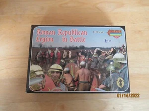 Strelets-M #M079 Roman Republican Legion in Battle 48 Figures Gray - Picture 1 of 2