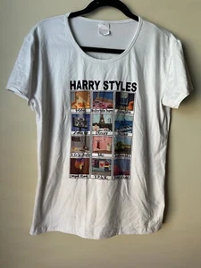 Harry Styles Signature T-shirt Tee shirt, unisex Size XL Scoop Neck - Picture 1 of 7