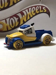 NEU Hot Wheels Disney Figuren Cars: Donald Duck Truck (2018) Neu ohne Karton - Bild 1 von 12