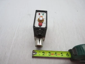 Kobold DF-WM Flow Meter Paddle Wheel 24 l/min H2O 16 bar IP 65 Not Tested Used. - Picture 1 of 10