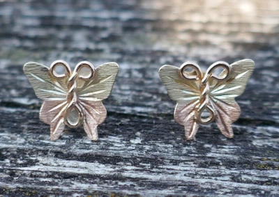 Vintage Black Hills Gold Style 10k & 14k Gold Butterfly Designed Stud Earring - Image 1 of 4