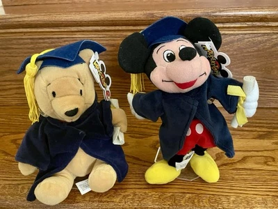 Mouseketoys 迪士尼 Grad Nite 毛绒豆袋 米老鼠和小熊维尼 全新带标签 — 第 1/4 张图片