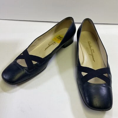 Zapatos De Colección Auténticos Salvatore Ferragamo Azul Marino, Pisos de Ballet Hechos en Italia Foto 1 de 4