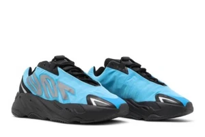 Größe 10 - Adidas Yeezy Boost 700 MNVN hell cyan Herren - Bild 1 von 1