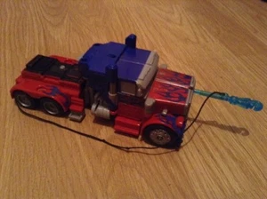 transformer optimus prime figure - Picture 1 of 3