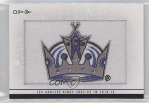 2013-14 O-Pee-Chee Team Logo Los Angeles Kings 2002-03 to 2010-11 #121 Patch