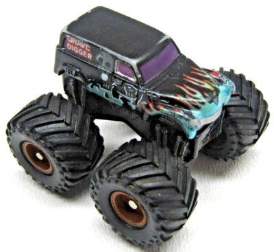 Monster Truck Vintage Micro Machines GRAVE EXCAVADORA Azul Rojo Llamas 1990 Galoob Foto 1 de 4