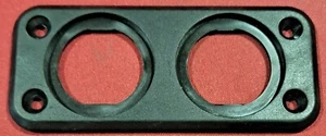 Panel de accesorios vacío negro 4 1/8" x 1 3/4"  - Imagen 1 de 2