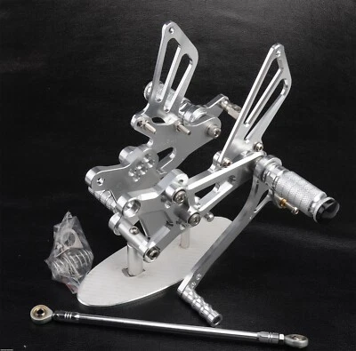 Cambio de freno de estriba trasera CNC plateado para Honda CBR600F F4 F4I 1999-2006 Foto 1 de 4