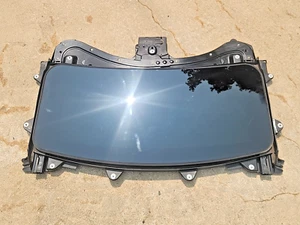 2005-2016 Land Rover LR4 LR3 L319 Sunroof  Panel Frame Glass + Shade Genuine OEM - Picture 1 of 21
