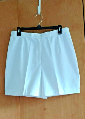 Vintage Koret Womens Shorts White Size 16 Pre-Owned - Image 1 of 2