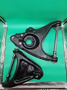 1963-1982 C3 C2 Corvette Front Upper and Lower Control Arm LH Remanufactured - Foto 1 di 13