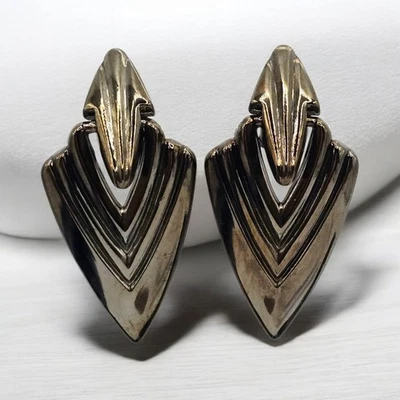 Винтажные большие серьги-стрелы наконечник стрелы темно-коричневый латунный оттенок зажим заявление стиль - Изображение 1 из 4