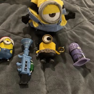Despicable Me ~ Figuras Minions ~ Juguetes Coleccionables ~ Lote Mixto de 5 Foto 1 de 4