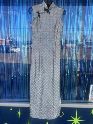 Vestido de fiesta vintage hecho a mano discoteca Y2K plata psicodélico rave Foto 1 de 4