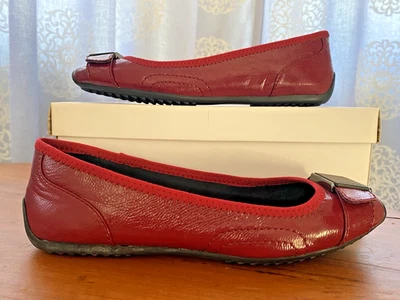 CALVIN KLEIN Deniz Crinkle Patent Leather Ballet Flats Dark Red Buckle Size 7.5 - Image 1 of 4