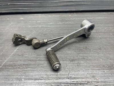 2001 Kawasaki ZR7S Foot shifter, gear shifter and linkage #11524 - Image 1 of 4