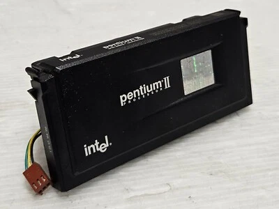 Intel Pentium II 350MHz Deschutes Slot1, 512KB Cache, FSB 100MHz, SL2WZ, WORKING - Image 1 of 4