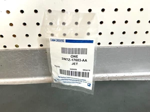 Ford OEM NOS 3W7Z-17603-AA Windshield Washer Jet Nozzle 2009-2019 Ford Flex - Picture 1 of 3