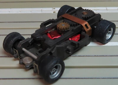 Faller Aurora ~~ AFX Motor, 70er Jahre Spielzeug + 2 neue Hinterreifen #DEZ2061 - Bild 1 von 2