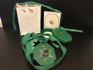 SWAROVSKI GOLD ANNUAL EDITION GROSSER WEIHNACHTSSTERN/SCHNEEFLOCKENORNAMENT 2024 NEU IN OVP - Bild 1 von 10