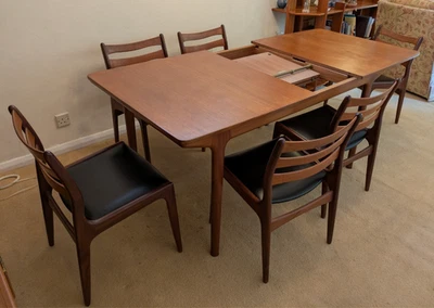 McIntosh Extending Teak Dining Table & 6 chairs 1970 Vintage Excellent Condition - Image 1 of 4