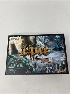 Tiny Epic Kingdoms (2ª Edición reglas) de Gamelyn Games excelente estado - Imagen 1 de 5