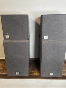 Un set di 4, 2 altoparlanti JBL G40 e 2 altoparlanti surround per film G - Foto 1 di 16