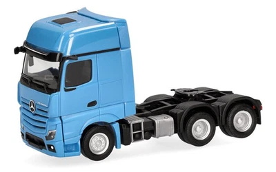 HERPA - MERCEDES BENZ Actros L Gigaspace 6x4 blu - 1/87 - HER317917-002 - Immagine 1 di 4