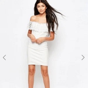 Revolve WYLDR Mailey White Lace Bodycon Sheath Dress Size M - Picture 1 of 15