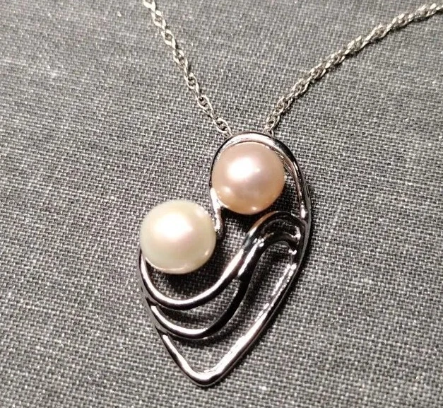 Colar de amor de mãe *aposentado* pérolas rosa e creme varejo por US$ 79 pérolas de batel - Imagem 1 de 4