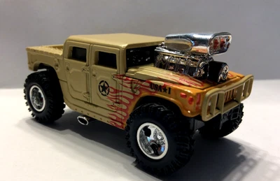 Muscle Machines H1 Hummer  - -  TAN - BLOWER - FLAMES - - Image 1 of 3