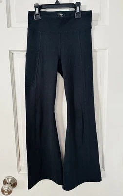 Abercrombie Kids YPB Black Flared Leggings Size 7/8 - Image 1 of 4