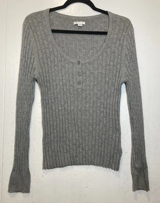 American Eagle Scoop Neck Henley Top Size XL Gray Ribbed Knit Pointelle Preppy - Image 1 of 4